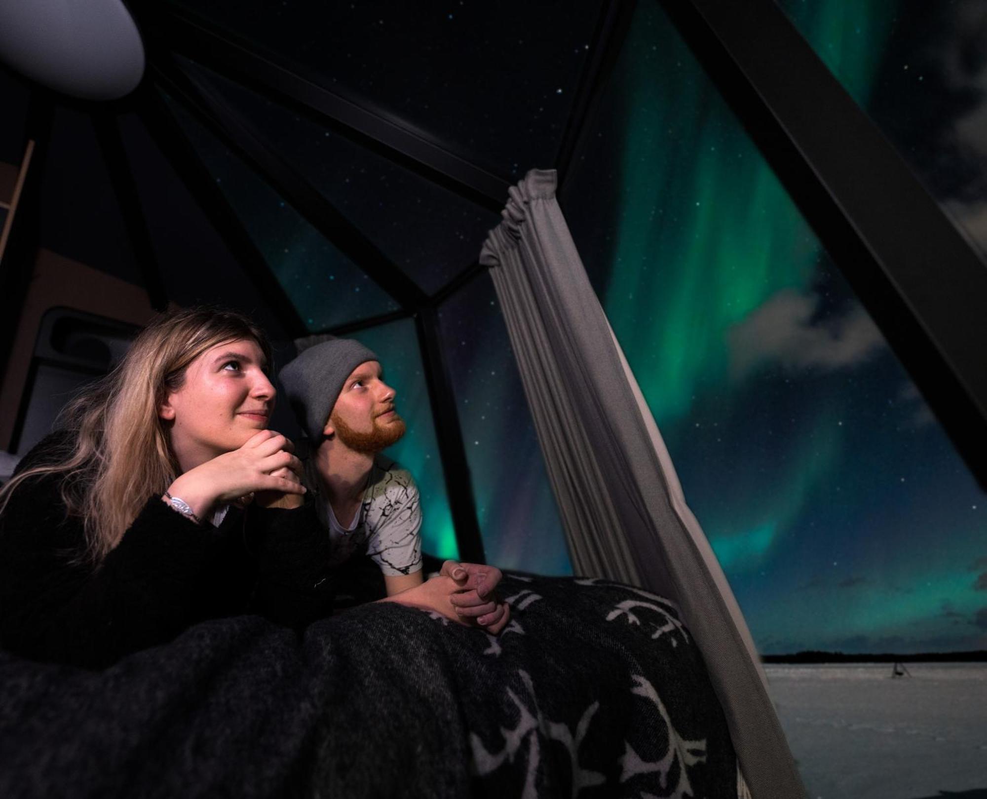 ホテル Aurora Nest - Eco Glass Igloo ロヴァニエミ エクステリア 写真